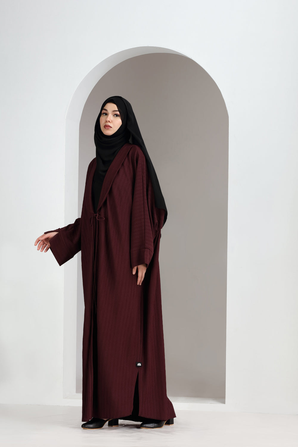 Aiza Shrug Kaftan Maroon