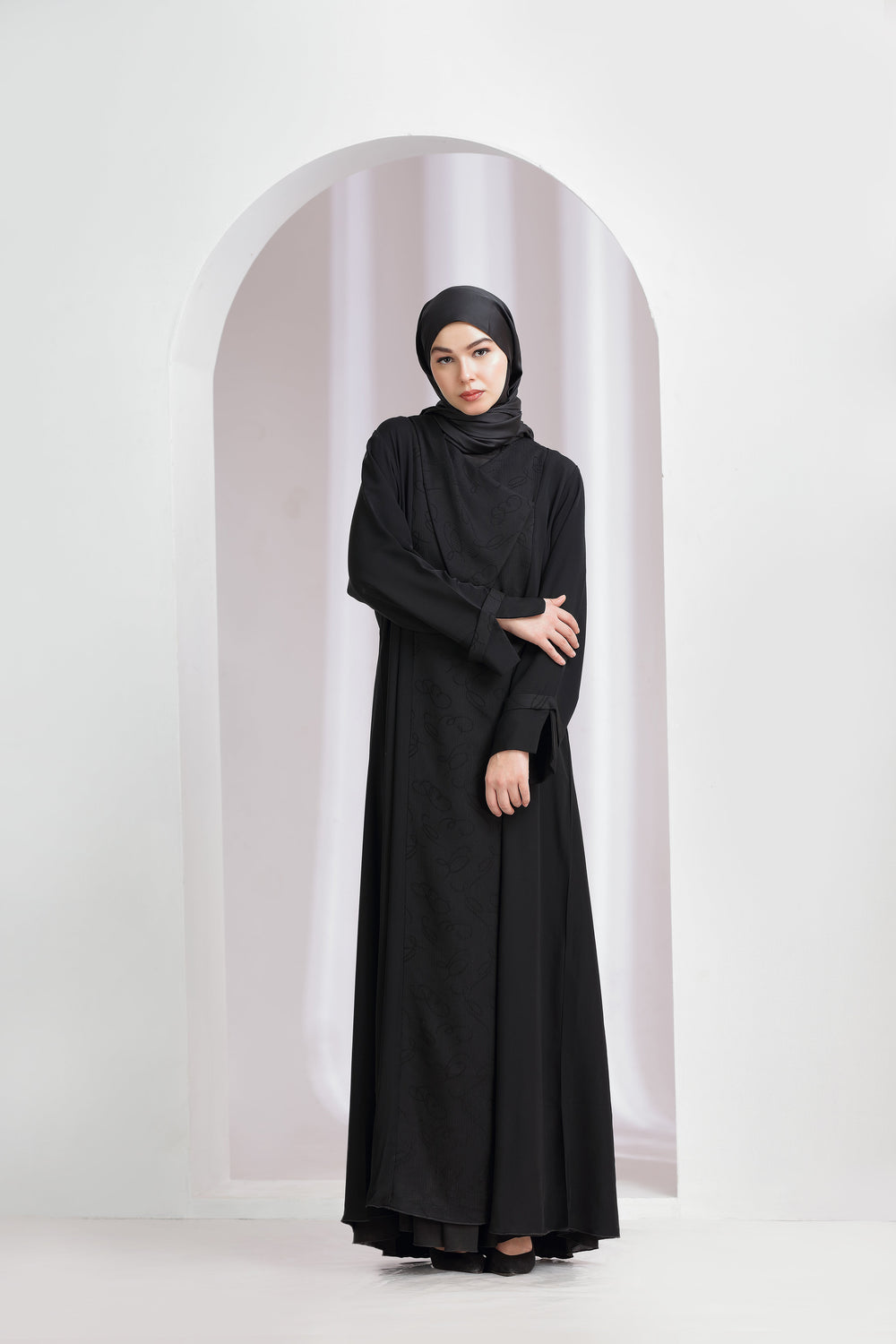 Sema Abaya Black