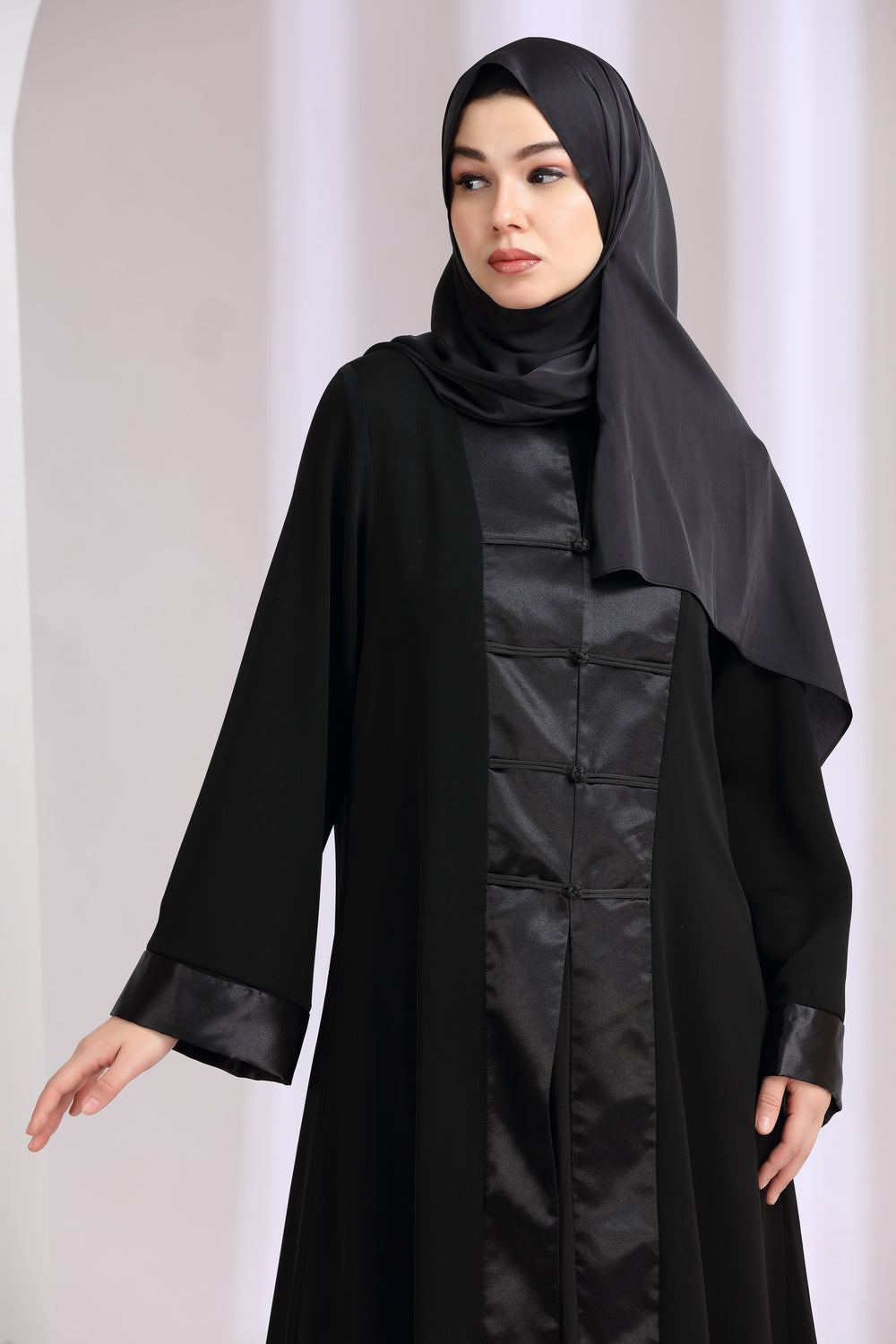 Gozde Abaya Black
