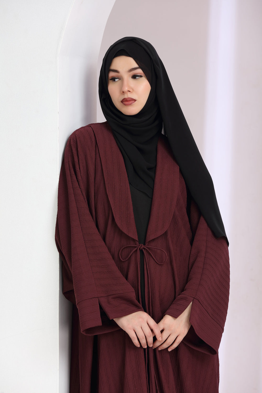Aiza Shrug Kaftan Maroon