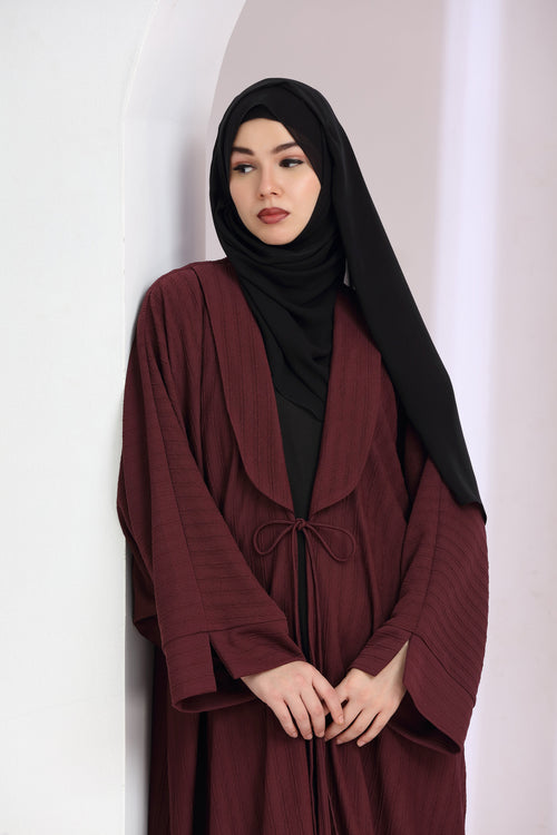 Aiza Shrug Kaftan Maroon