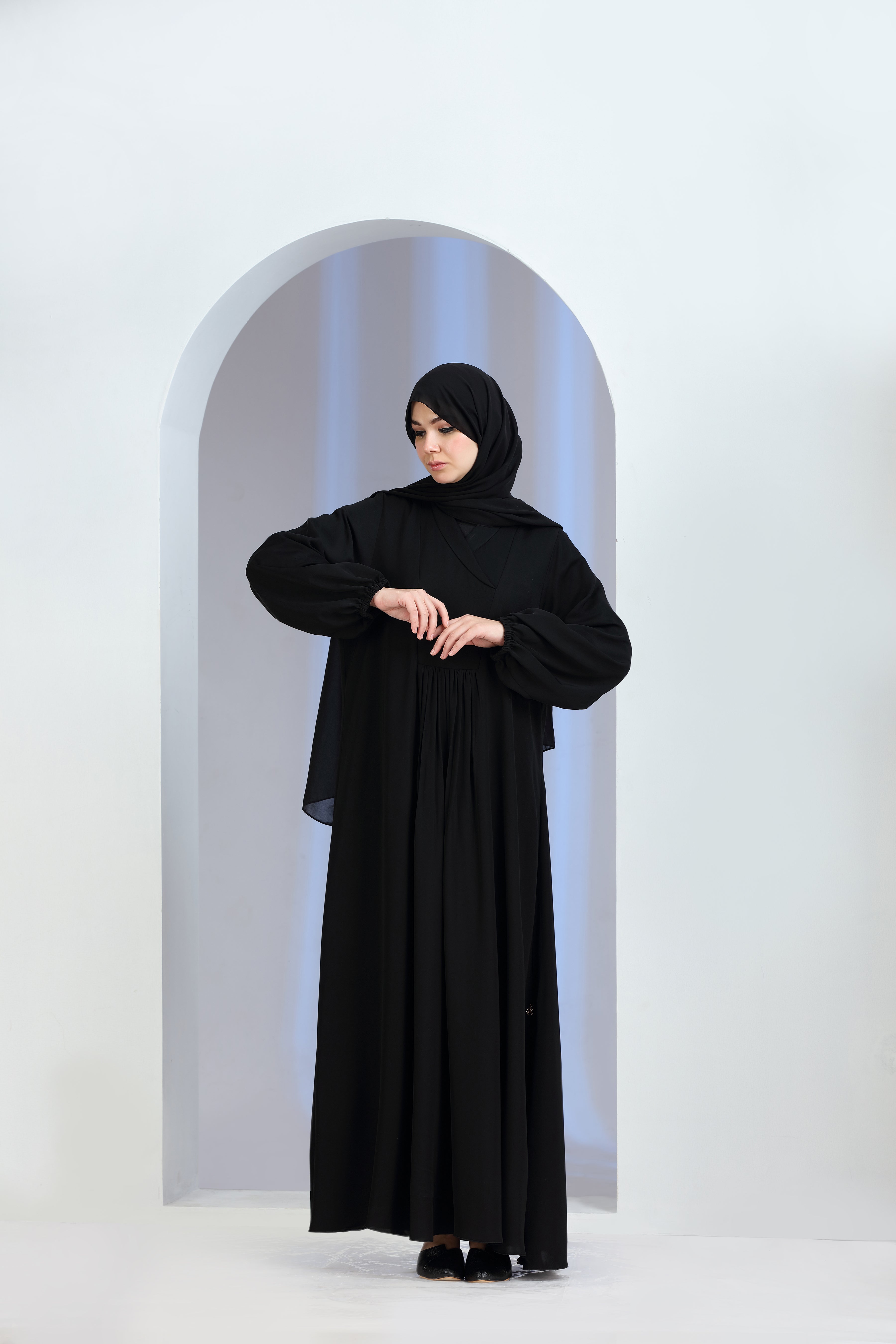 Aika Abaya Black