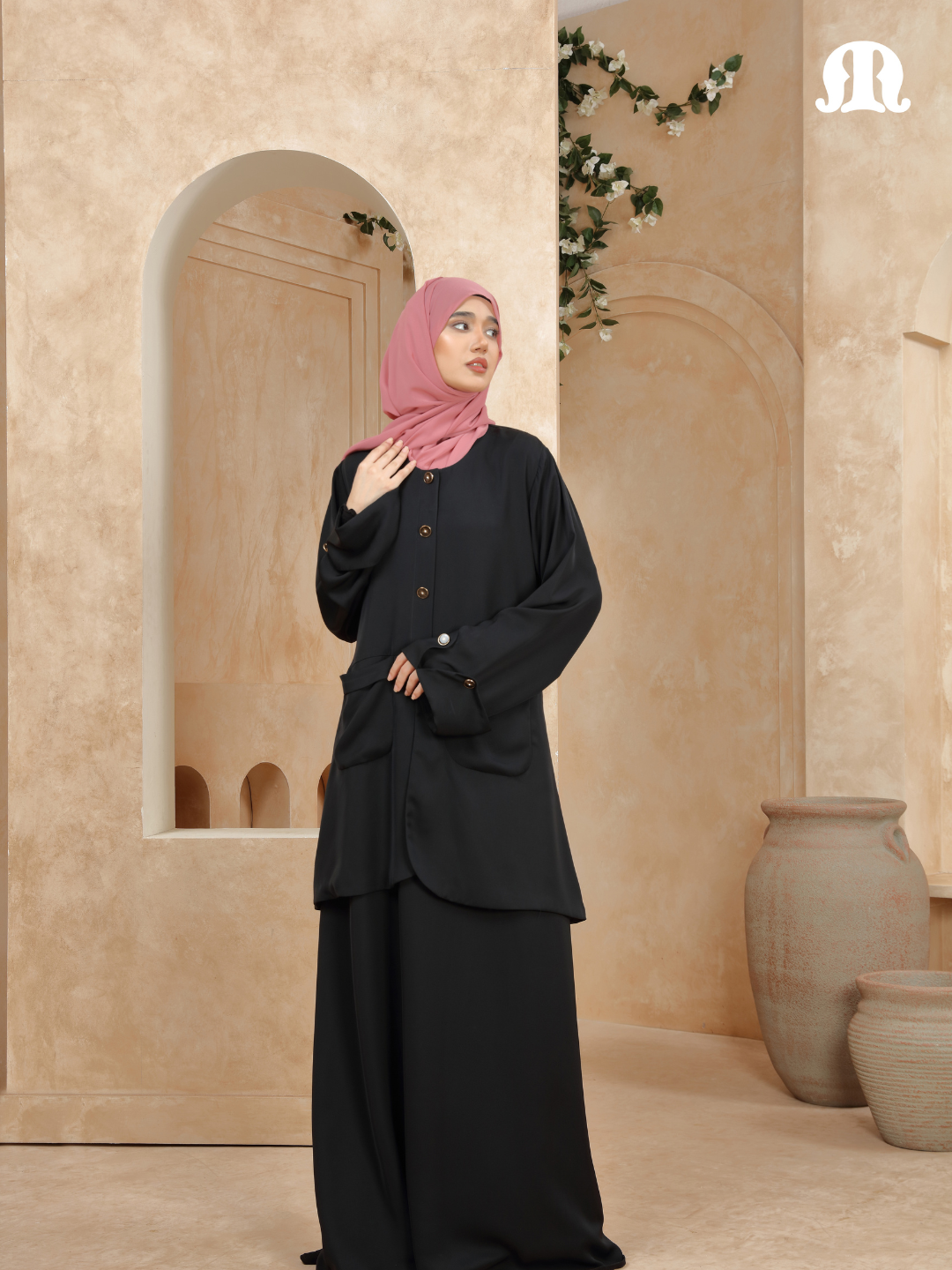 Riva Black Abaya