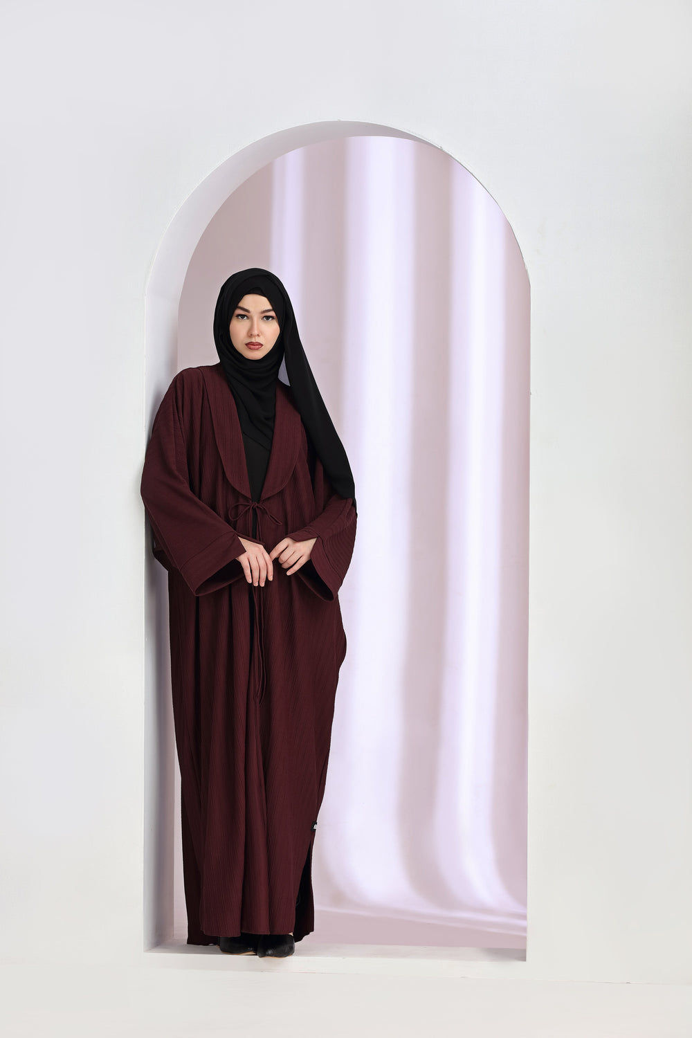 Aiza Shrug Kaftan Maroon