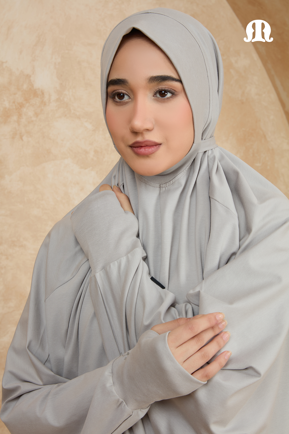 Grey Full Makhna with Sleeves