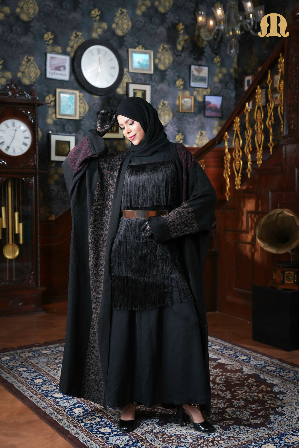 Vega Shrug Abaya