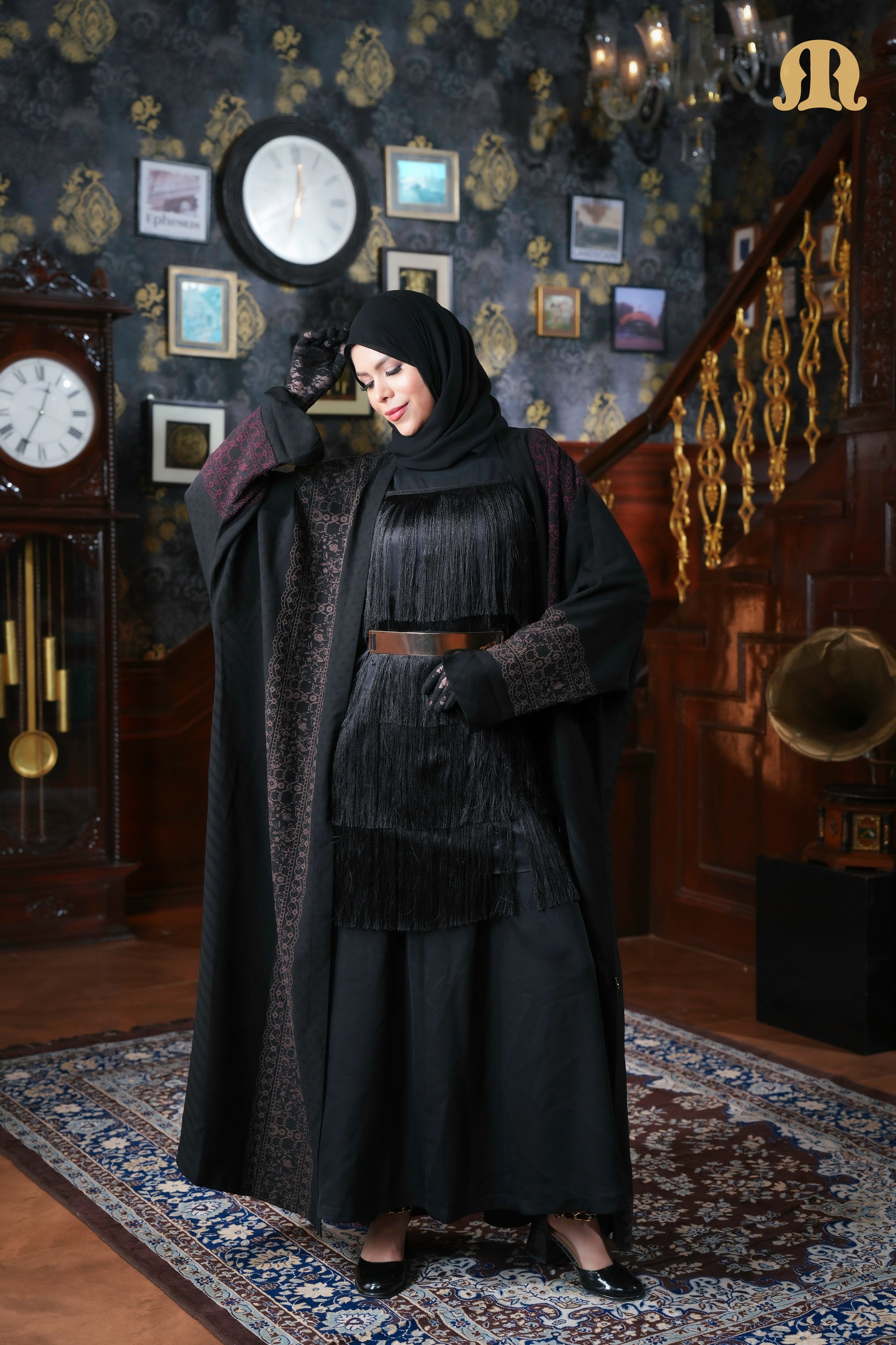 Vega Shrug Abaya