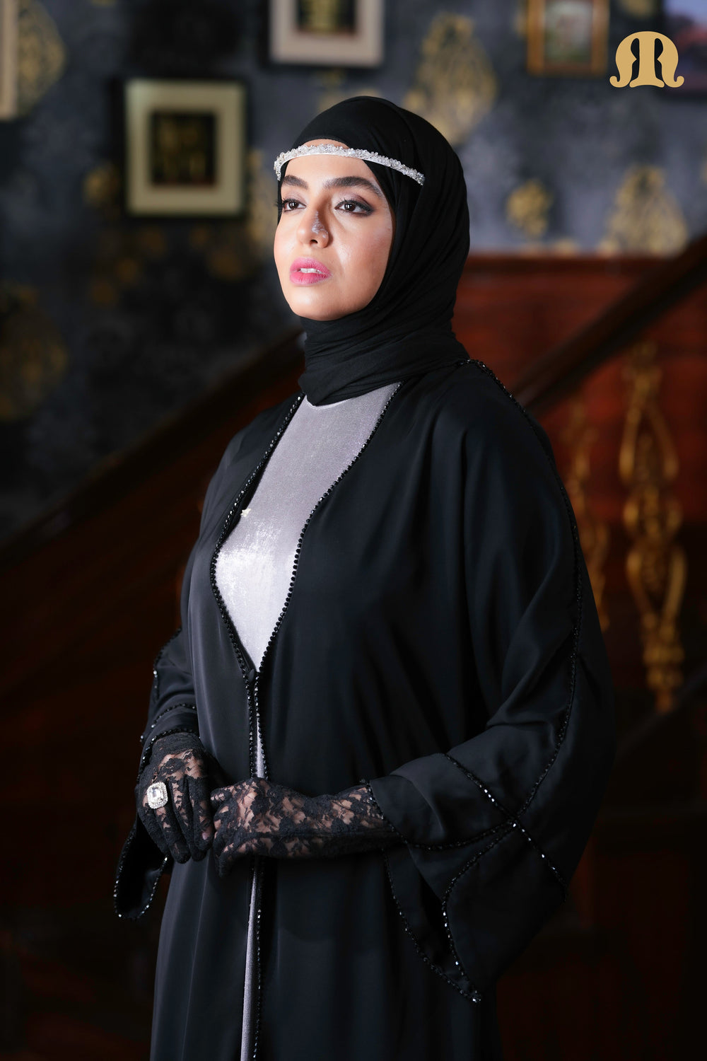Nexa Abaya Black