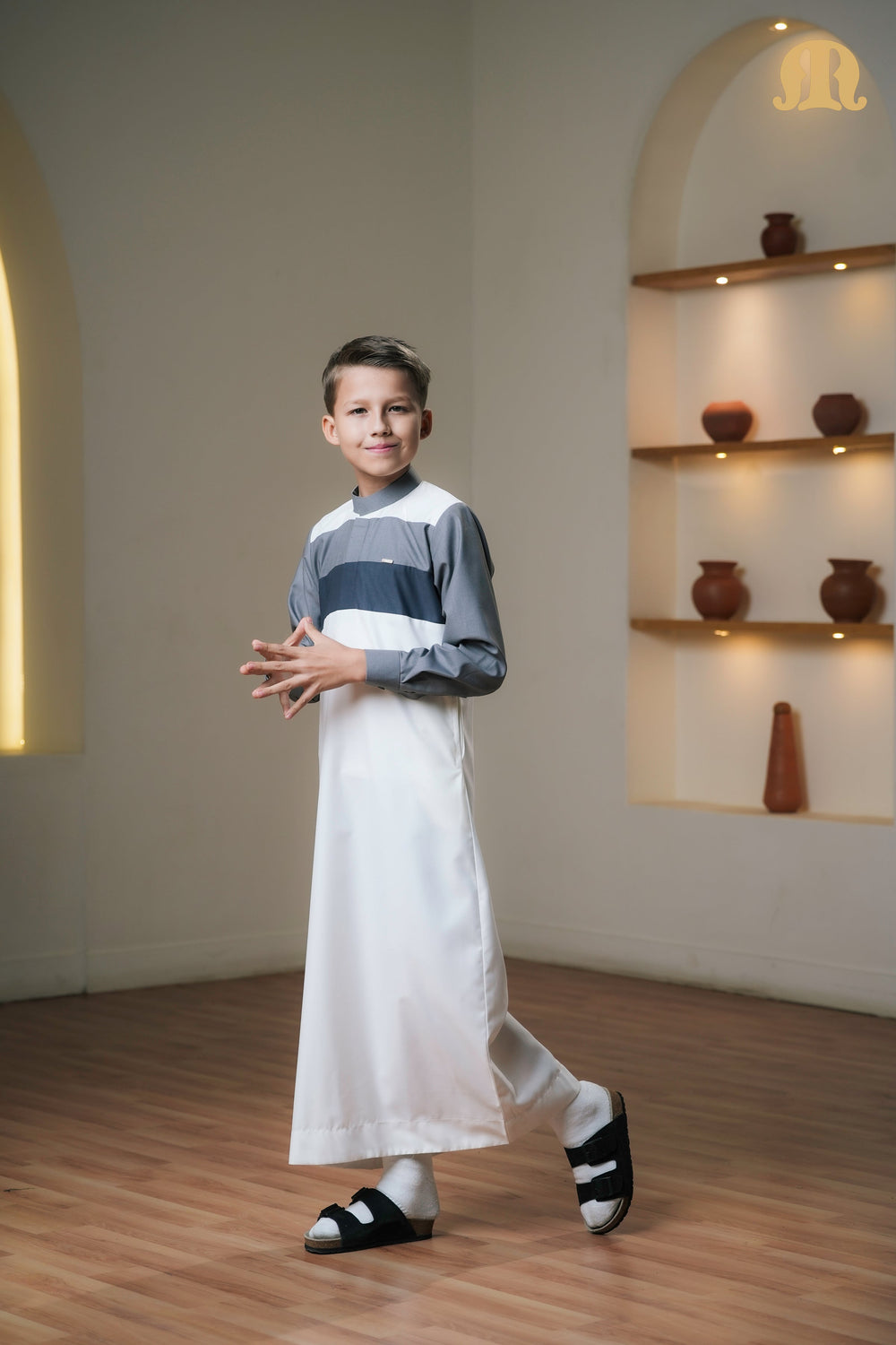 Mikros Thobe Kids