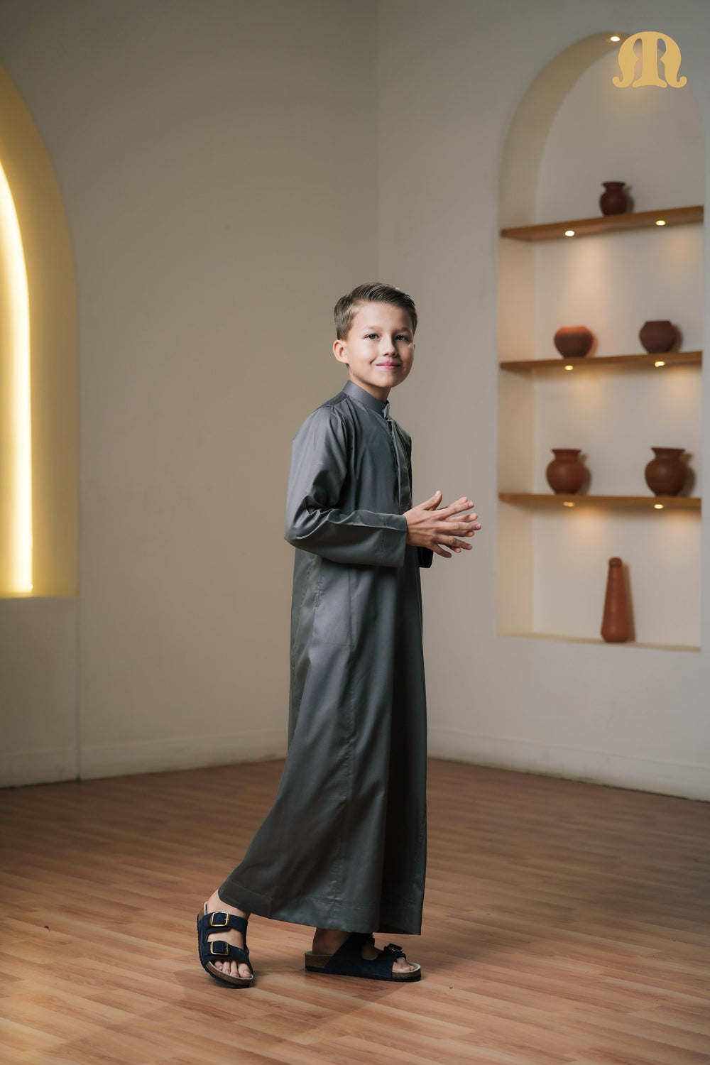Kurvig Saudi 2.0 Grey Thobe Boys