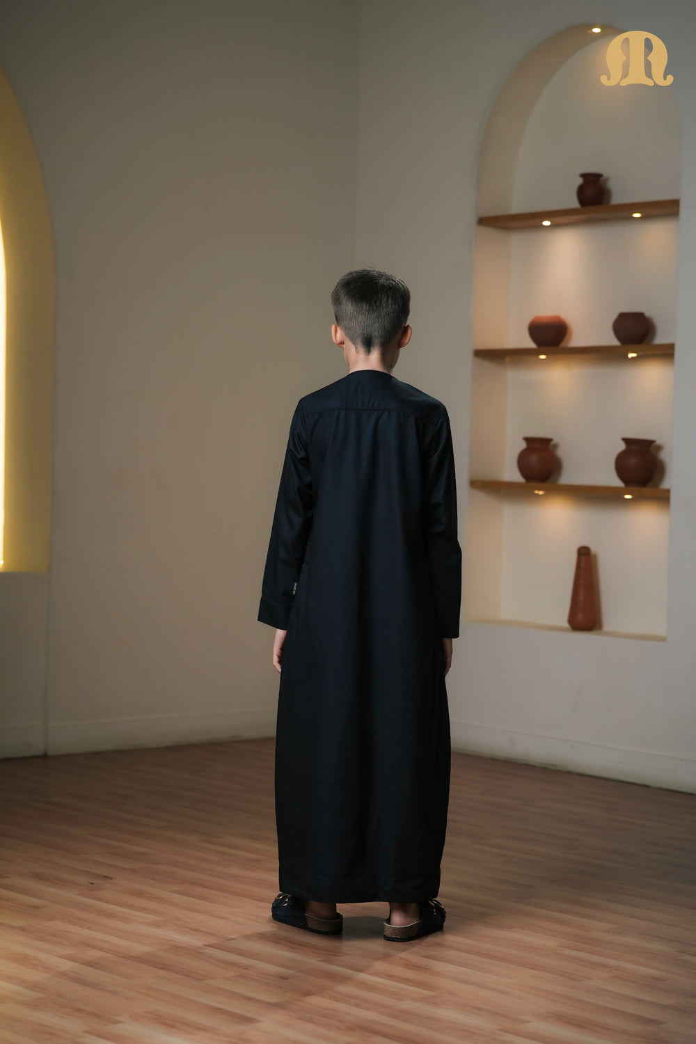Kurvig Omani 2.0 Black Thobe Kids