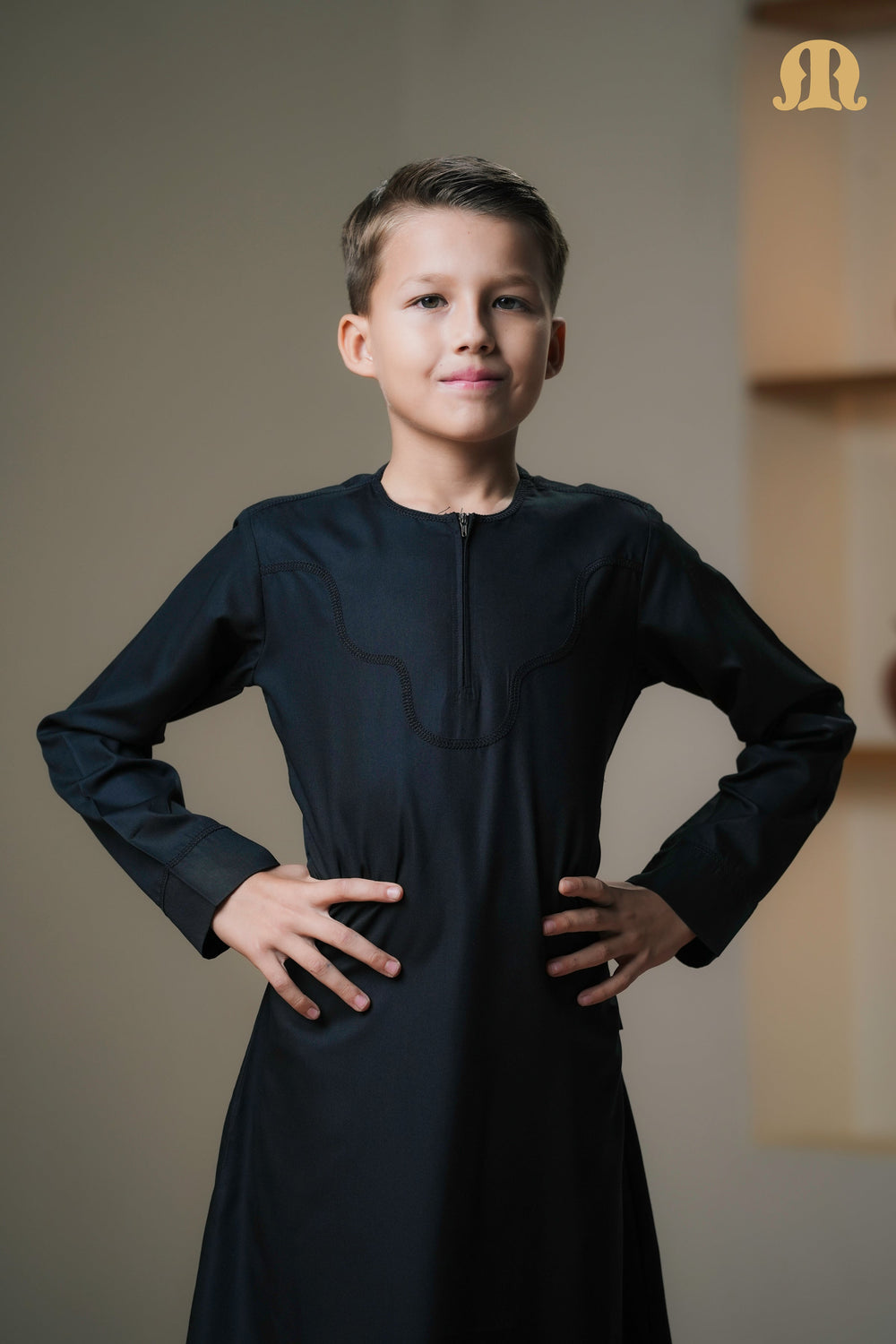 Kurvig Omani 2.0 Black Thobe Kids