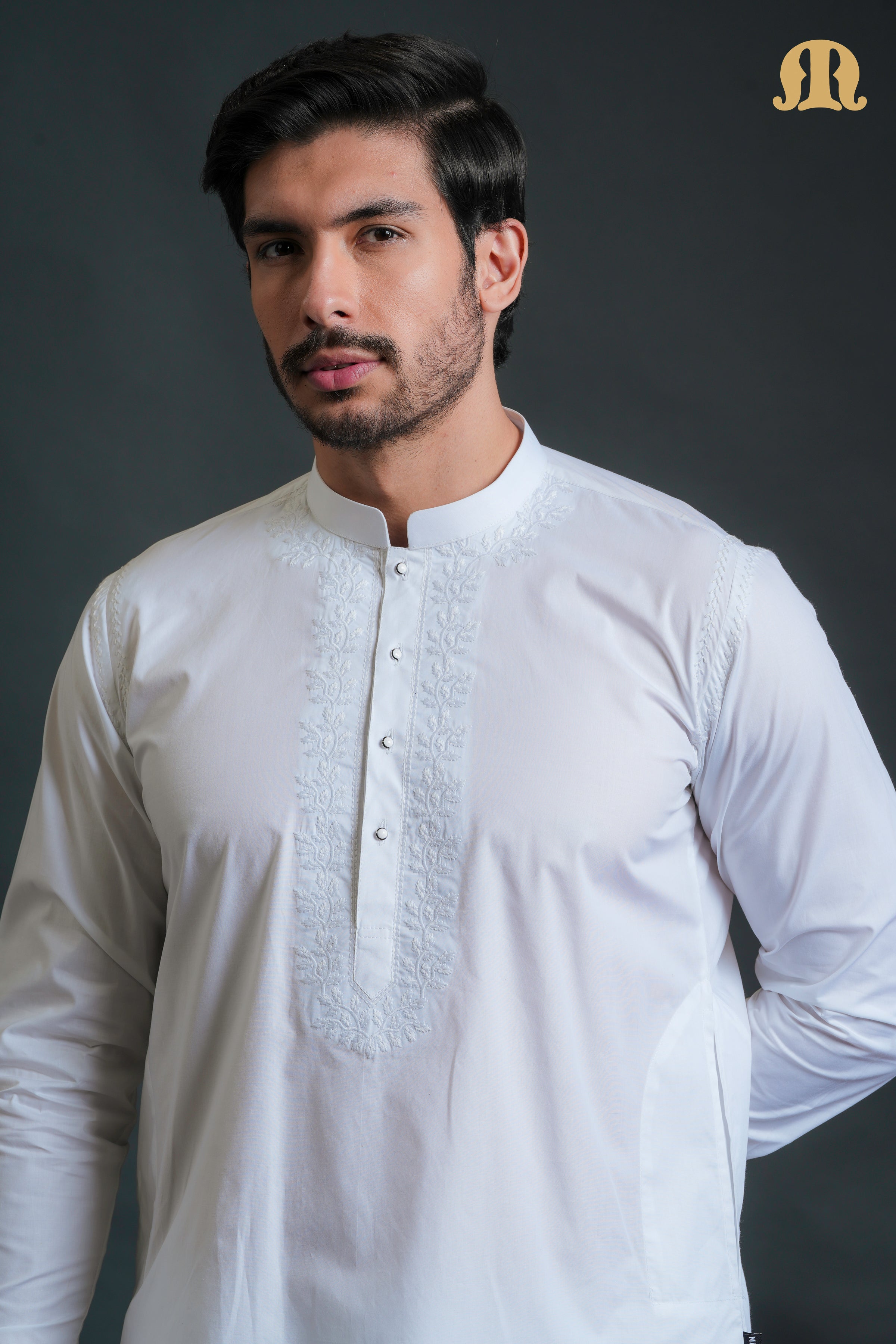 Sukuti White Kurta Set Men
