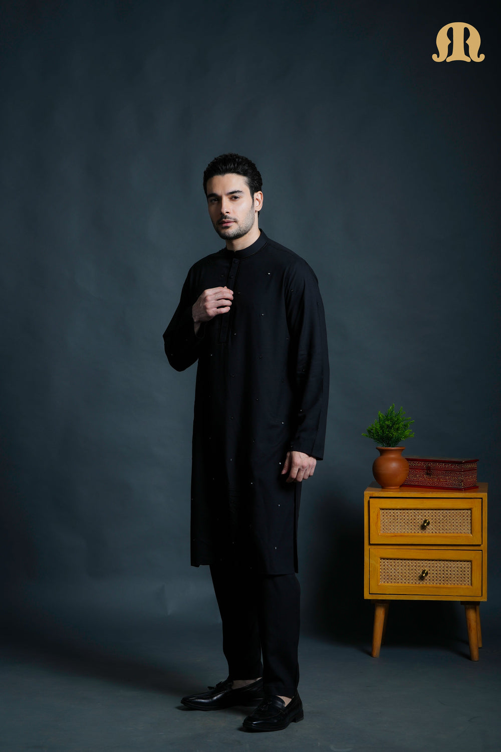 Fadeel Black Kurta Set Men
