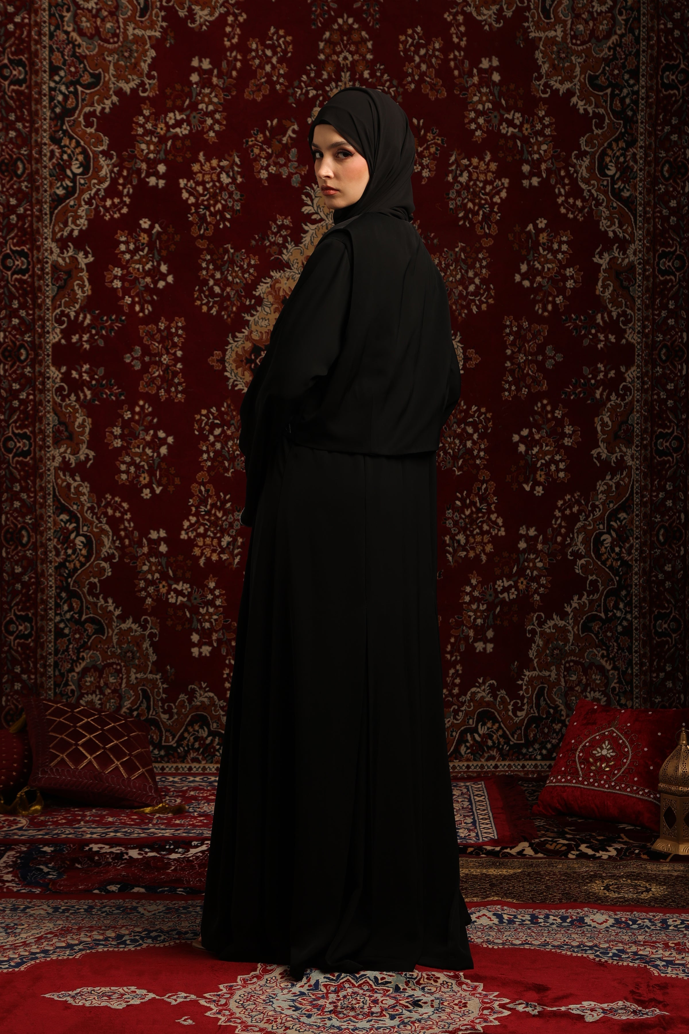 Embellished Short Jacket Abaya