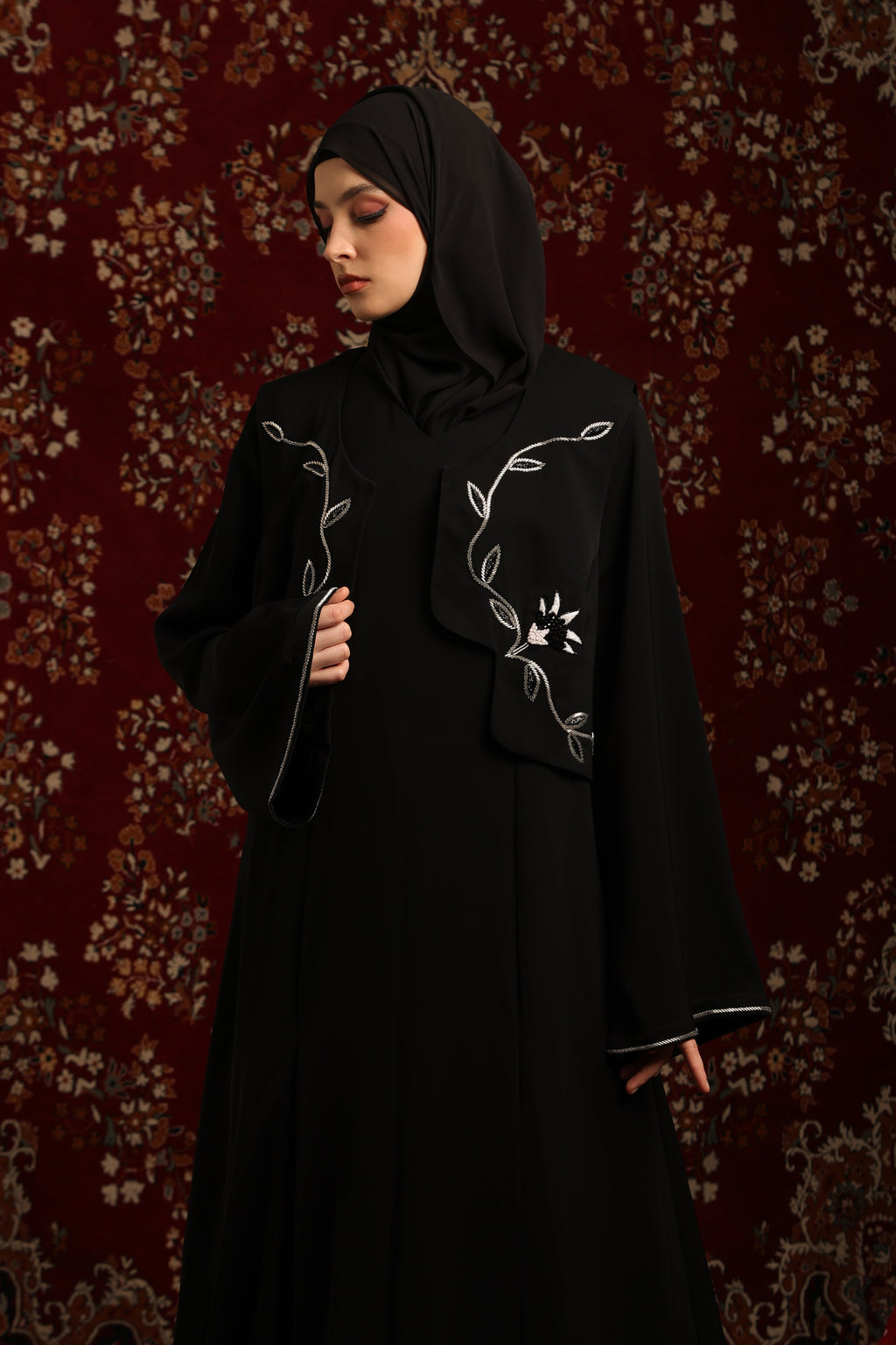 Embellished Short Jacket Abaya