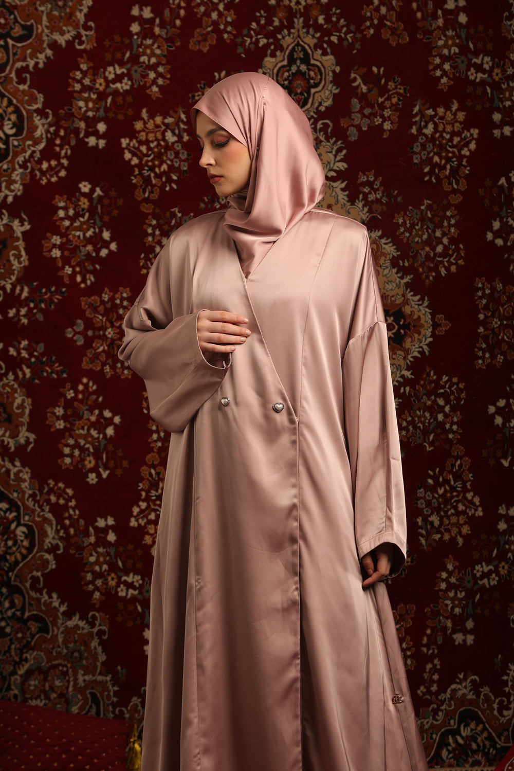 Ezne Abaya