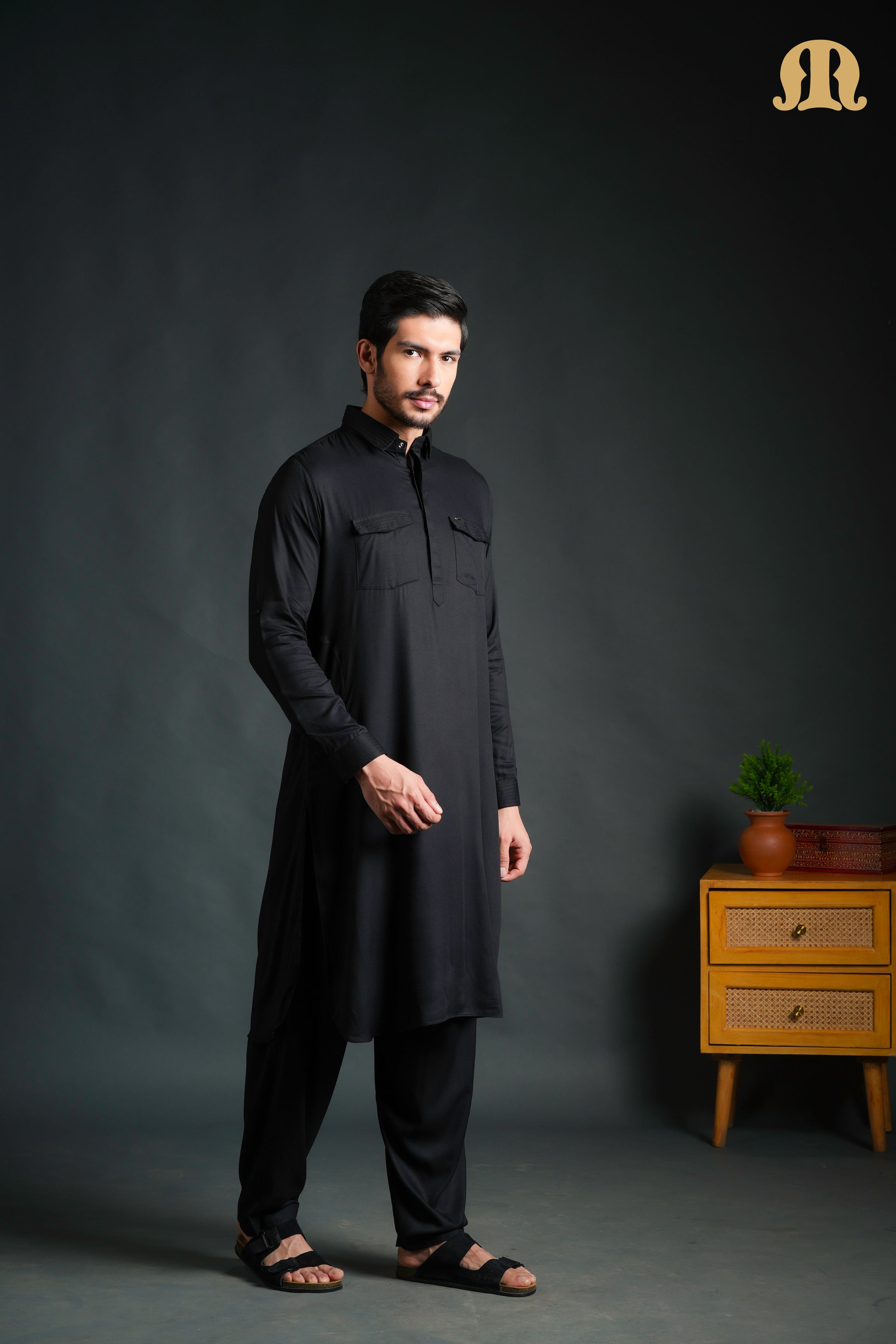 Kikan Black Pathani Set Men