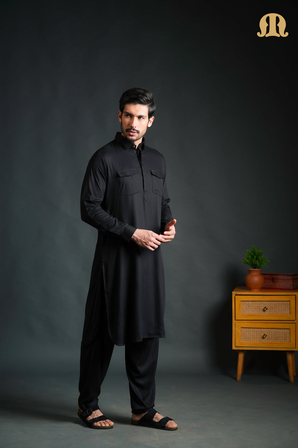 Kikan Black Pathani Set Men