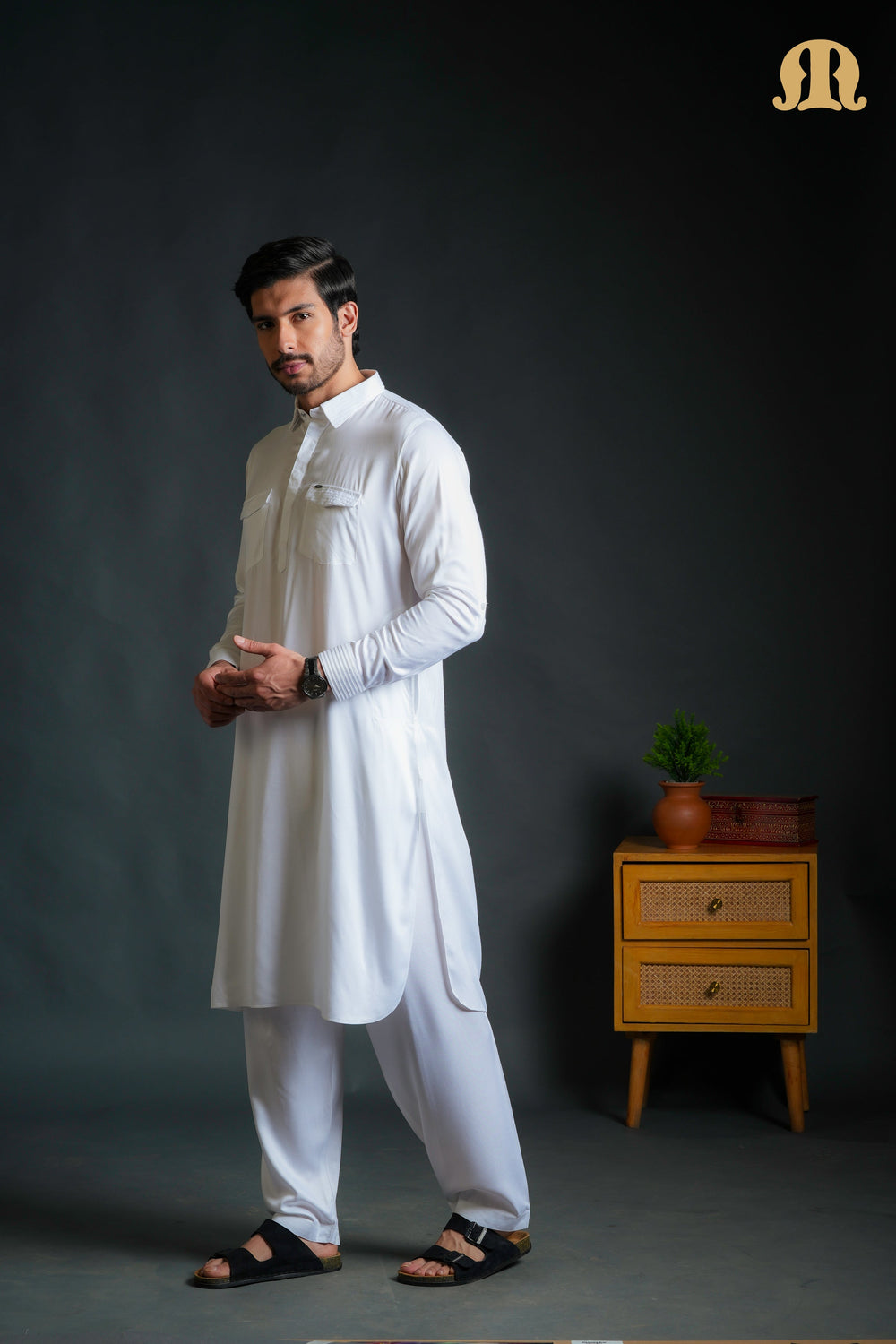 Kikan White Pathani Set Men
