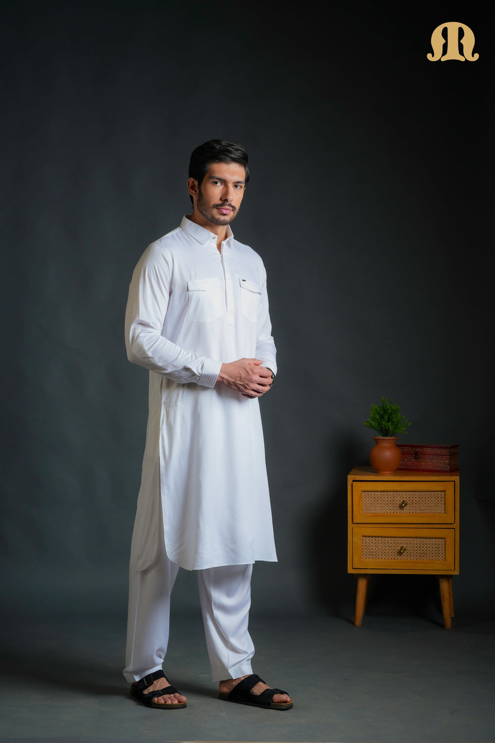 Kikan White Pathani Set Men