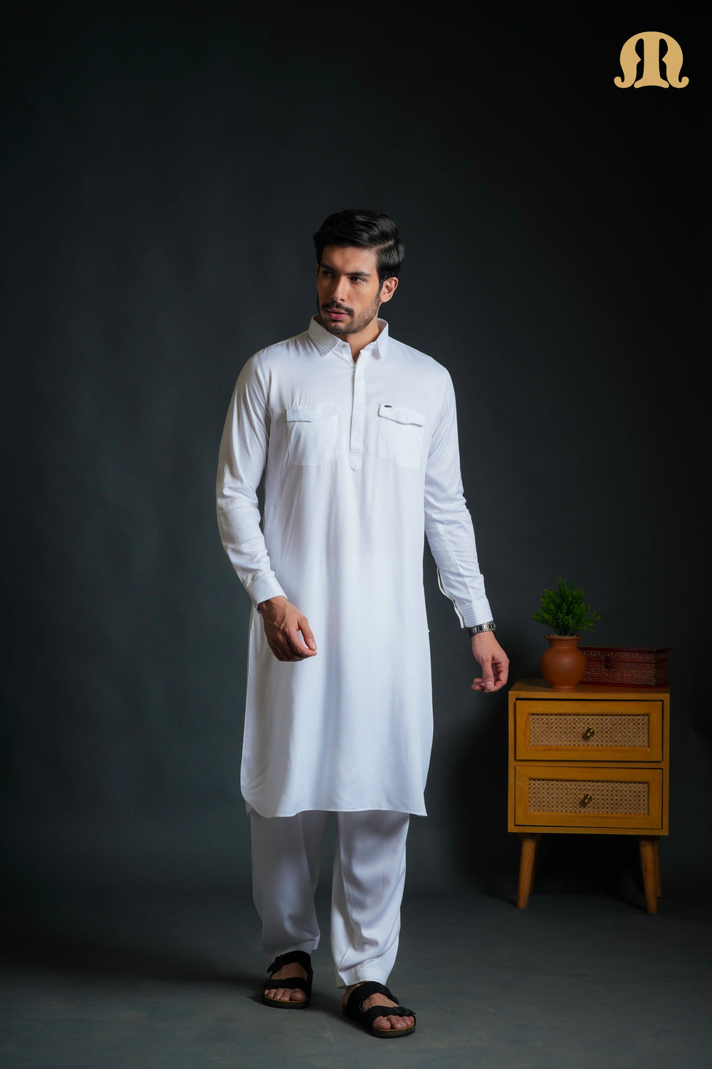 Kikan White Pathani Set Men