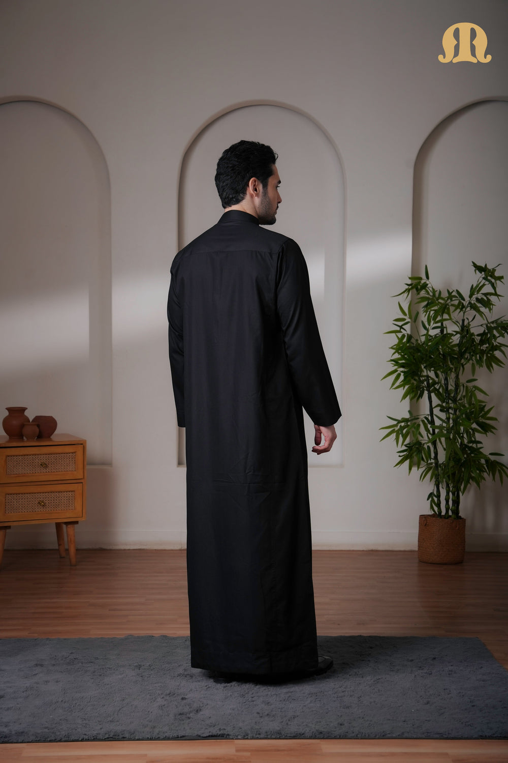 Kurvig Saudi 2.0 Black Thobe Mens