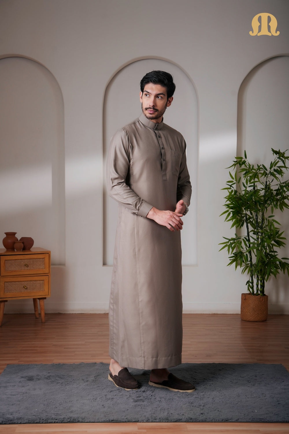 OZ Premium Saudi Striped Brown Thobe Mens