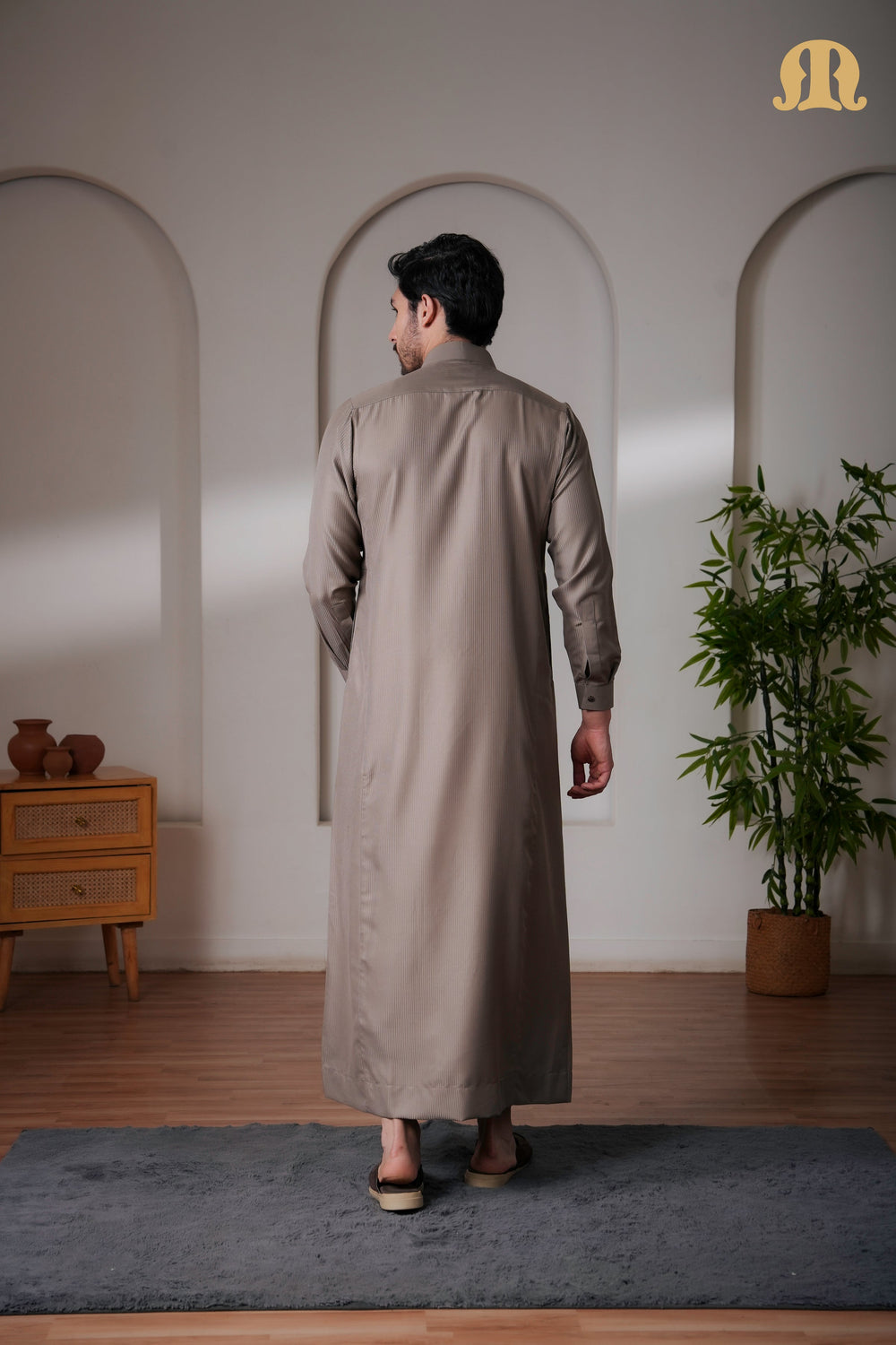 OZ Premium Saudi Striped Brown Thobe Mens