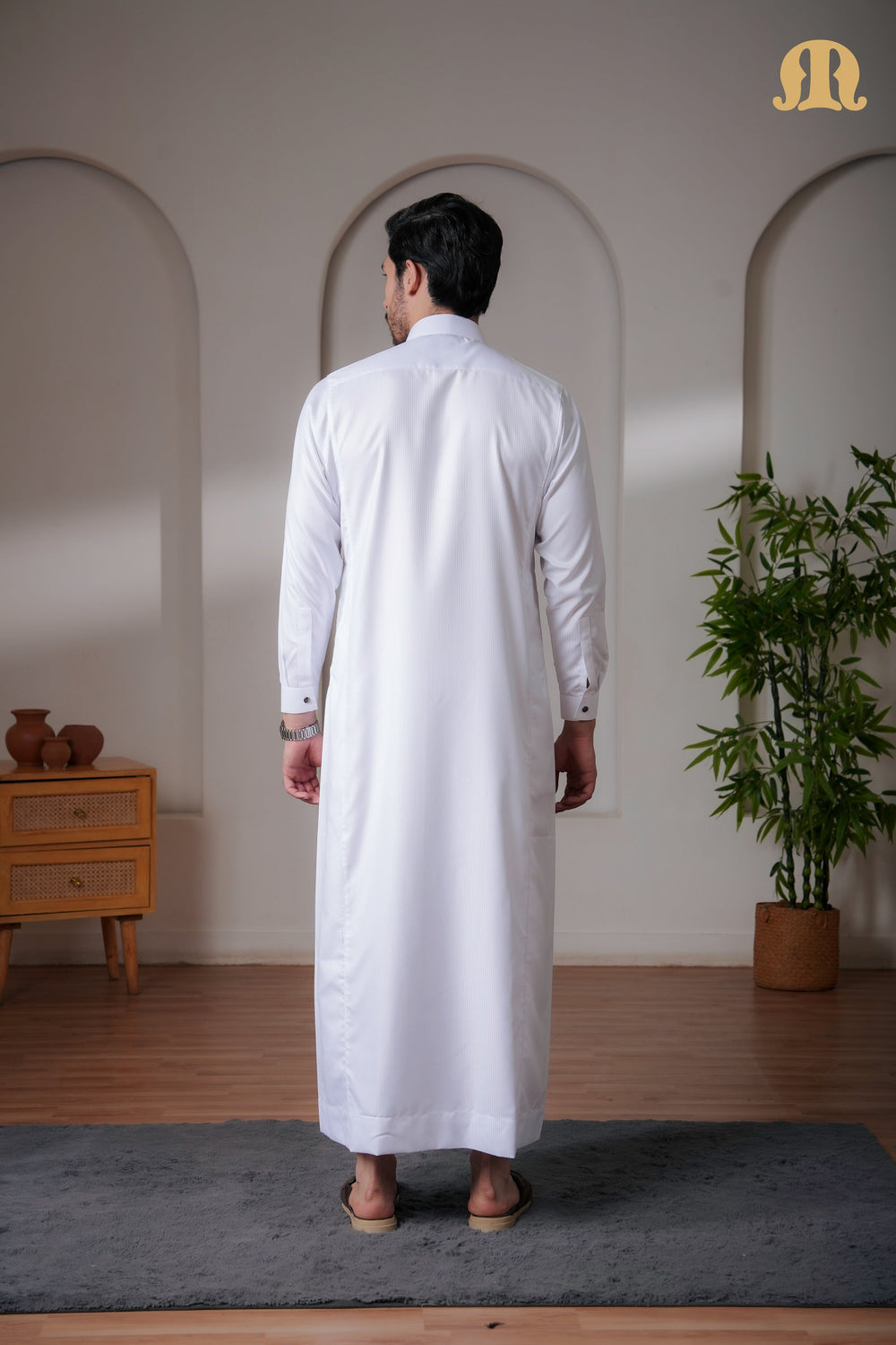 OZ Premium Saudi Striped White Thobe Mens