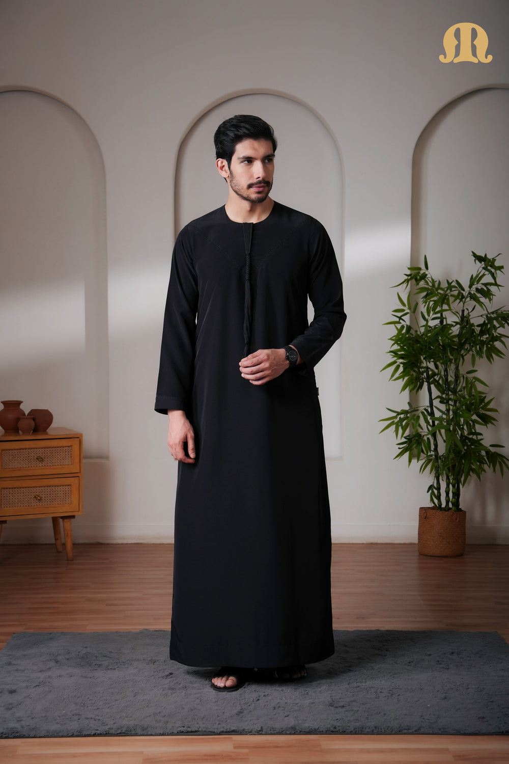 Yalin Emrati Black Thobe Mens