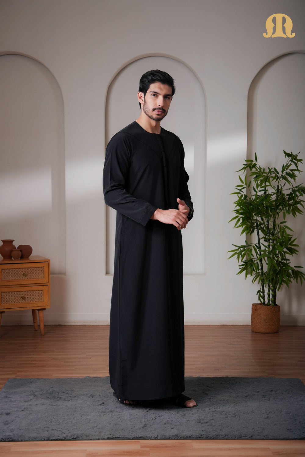 Yalin Emrati Black Thobe Mens