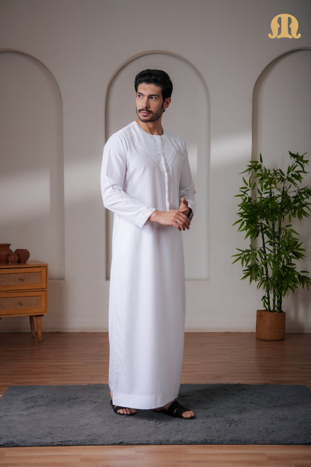 Yalin Emrati White Thobe Mens
