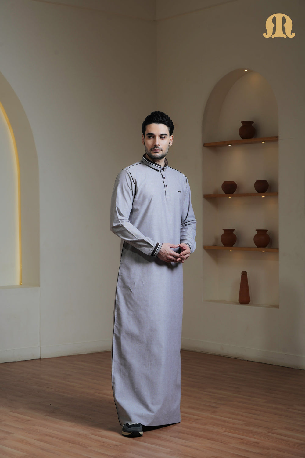Brown Akomos Thobe Mens