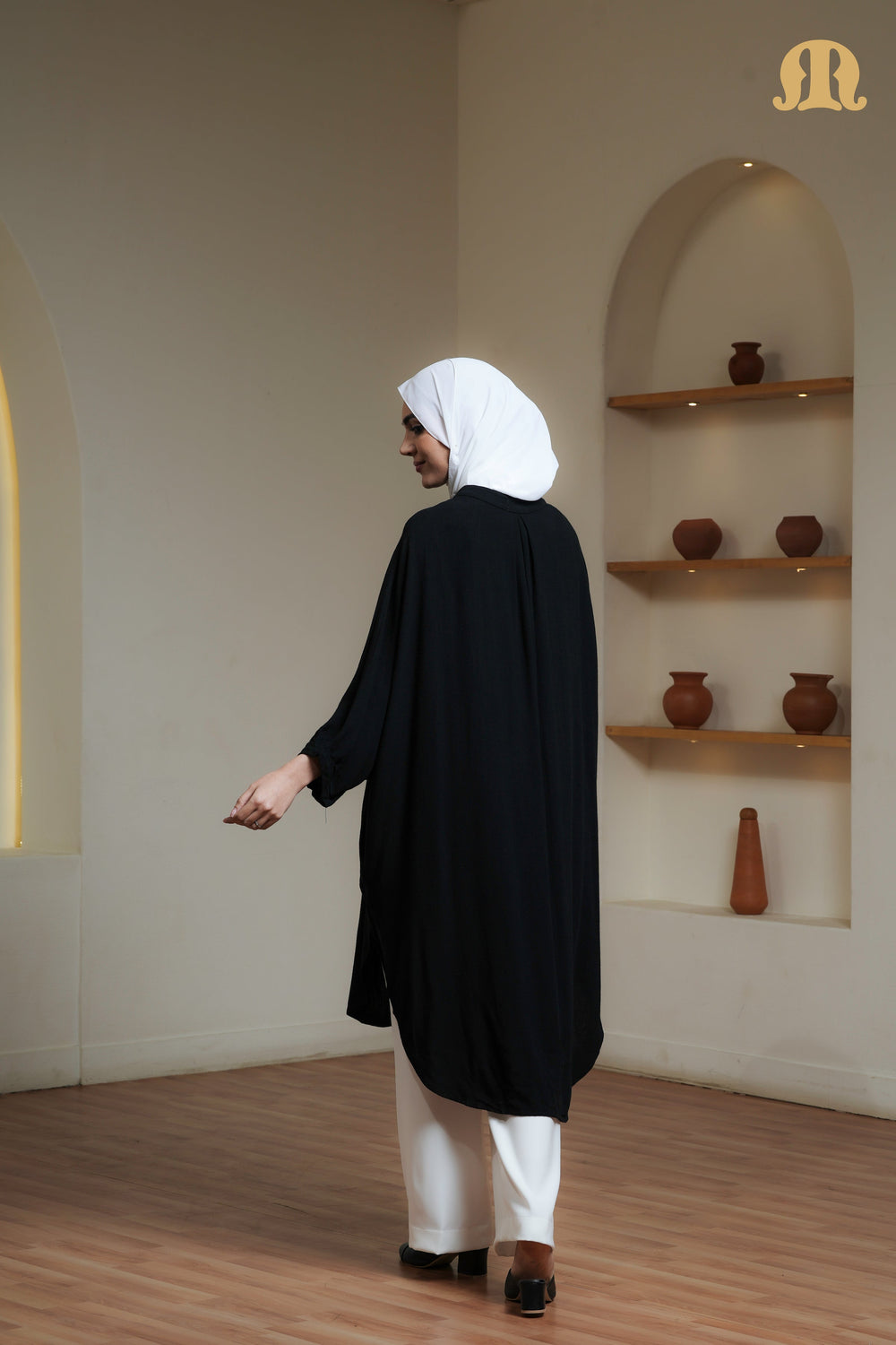 AMANI TUNIC BLACK CHT06
